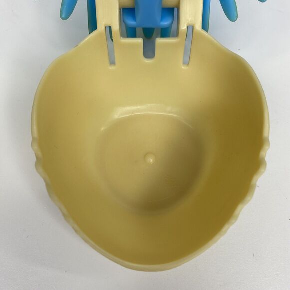 Wendys Stormfly Snack Bowl How to Train Your Dragon Dreamworks 2014 Kid Meal Toy - Picture 8 of 12